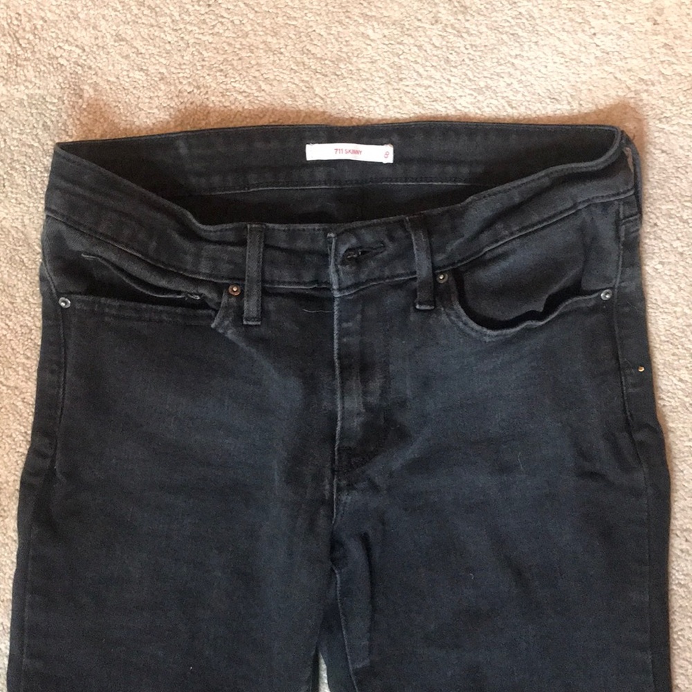 Levi black skinny jeans